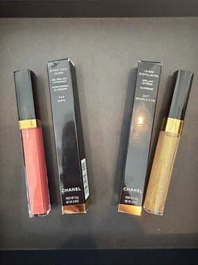 CHANEL Rouge Coco Gloss Duo in Subtil (pink-red) & Sparkle d'Or (gold)